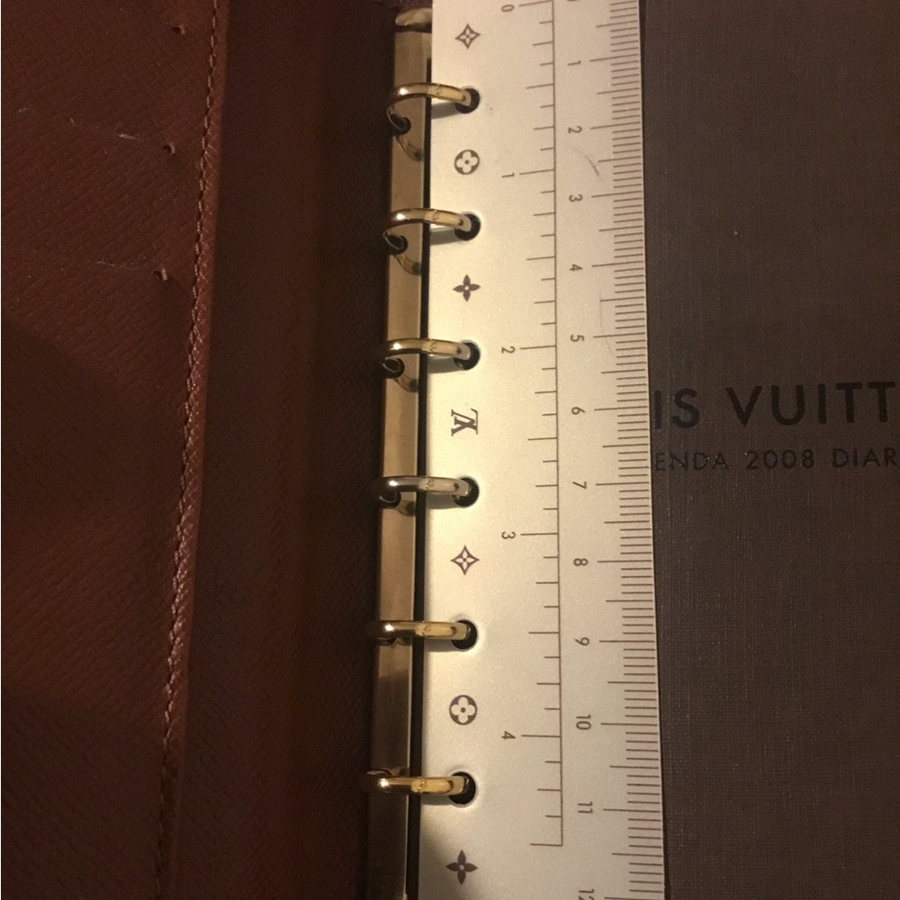 Louis Vuitton Brown and Gold Monogram PM Agenda 2008 - Picture 10 of 16